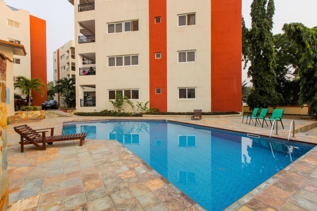 Accra Fine Suites - Holi Flats Airport Residential Екстериор снимка