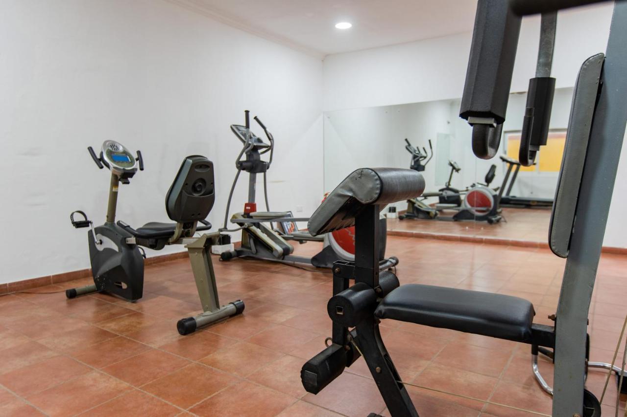 Accra Fine Suites - Holi Flats Airport Residential Екстериор снимка